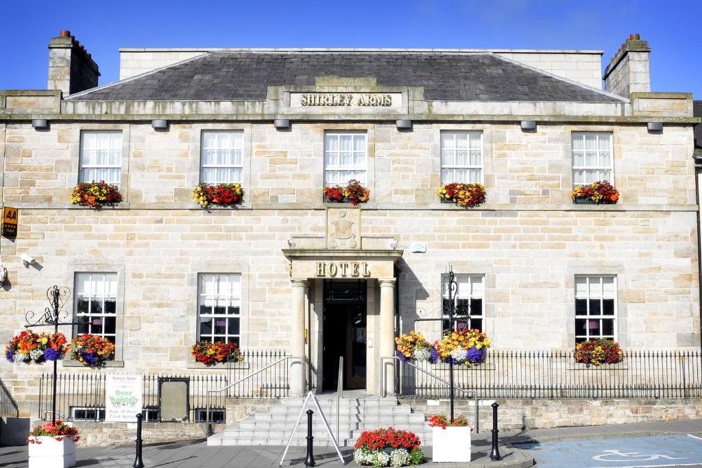 The Shirley Arms Hotel Carrickmacross Exterior photo
